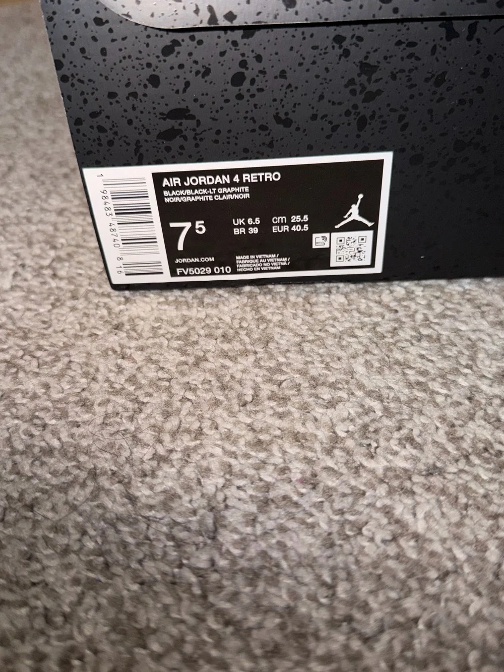 Jordan Men's All-Black Retro 4s